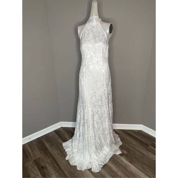 Galvan London Maya Silk-Blend A-Line Gown 38(6) $2950 - Picture 6 of 13